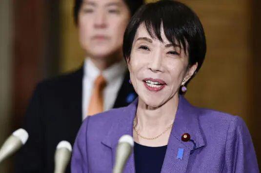 特朗普下场支持高市早苗：她将赢得选举 下月来白宫