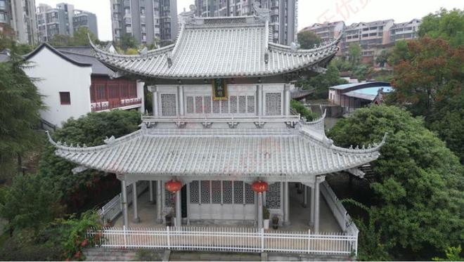 ＂天下银楼＂1205万元无人拍：纯银达1.75吨 不可以拆卖