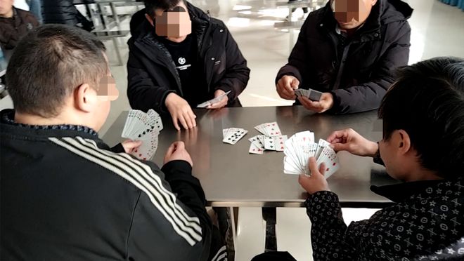 精神病院为骗保收正常人住院 有人进去出不来自杀身亡