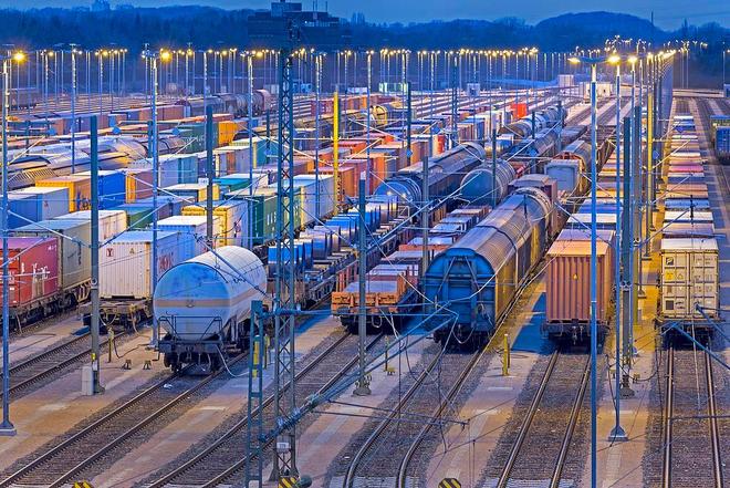 玉渊谭天：奉劝法国别酒不醉人人自醉