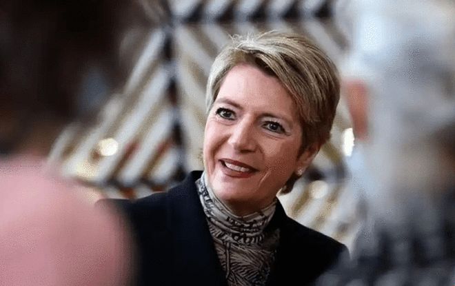 特朗普:我不喜欢瑞士＂女总理＂说话口气 就加关税到39%