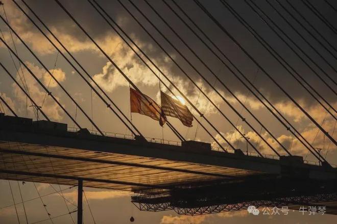 加拿大人集体震惊，卡尼一个电话打过去：47亿美元我们付的