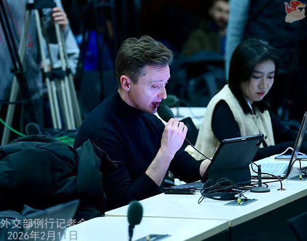 中方回应＂若中加达成贸易协议中方会终止加冰球运动＂