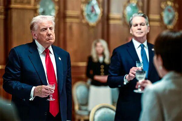 “特朗普表面支持高市，背后暴怒”