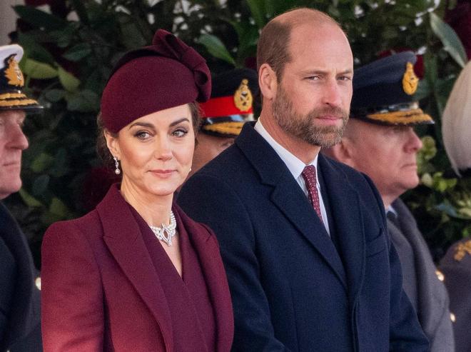 爱泼斯坦案发酵 英国2名高官辞职威廉王子夫妇首发声