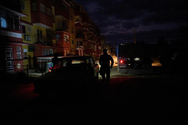 古巴全国石油储备恐撑不到10天 已启动紧急措施＂节能＂